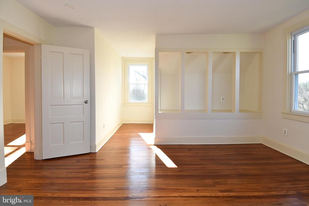 15010 BERRYVILLE ROAD