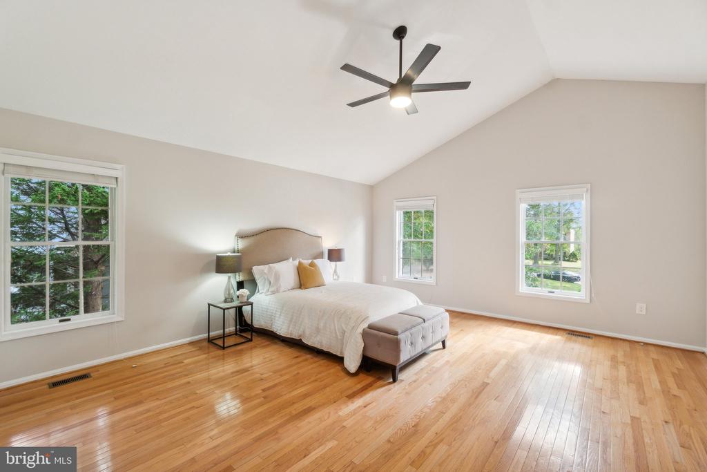 15510 AMBIANCE DRIVE
