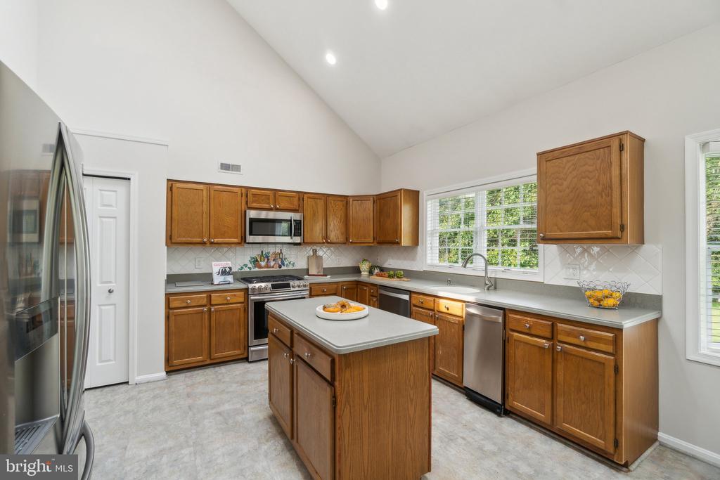 15510 AMBIANCE DRIVE