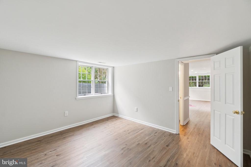 15510 AMBIANCE DRIVE
