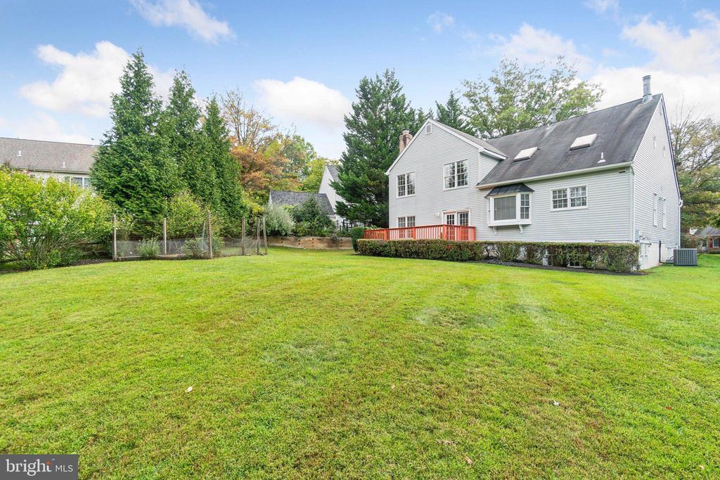 15510 AMBIANCE DRIVE