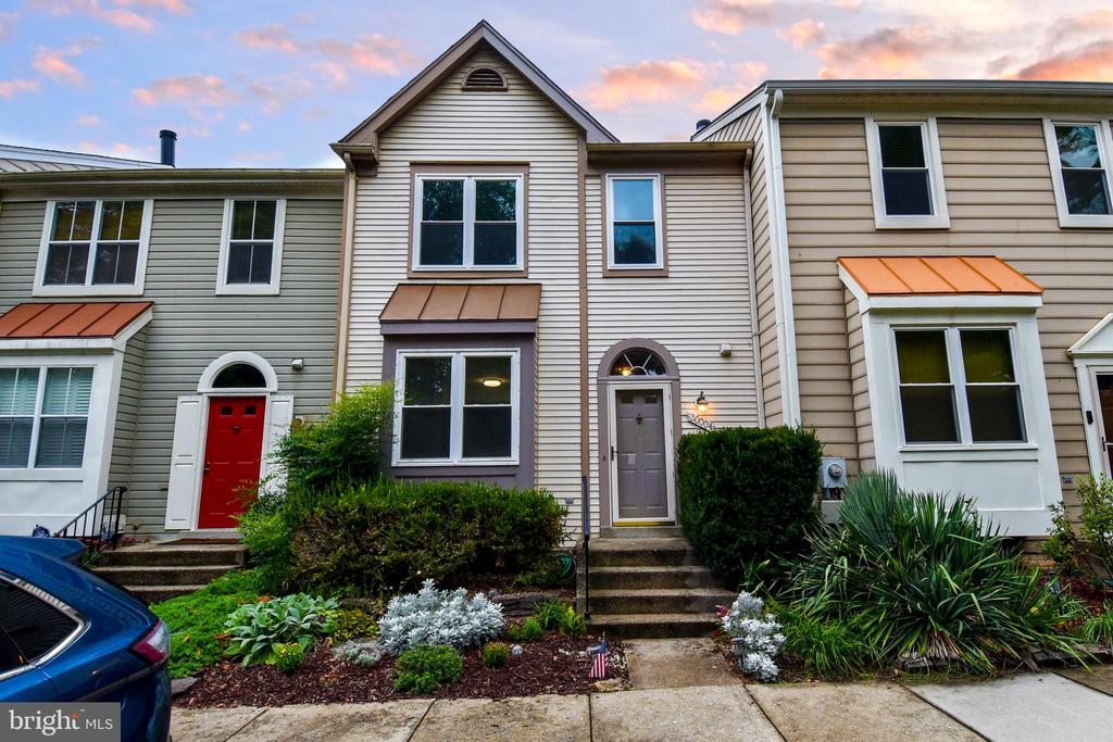 20004 LAKE PARK DRIVE Unit: 113