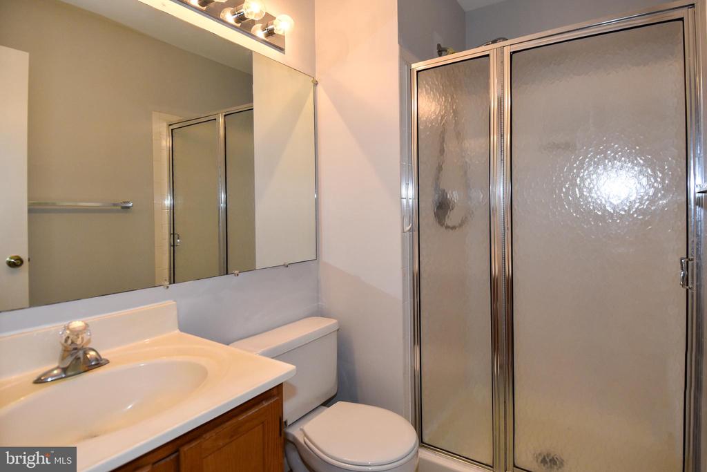 20004 LAKE PARK DRIVE Unit: 113