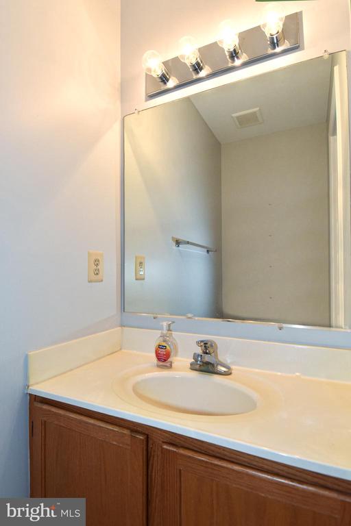 20004 LAKE PARK DRIVE Unit: 113