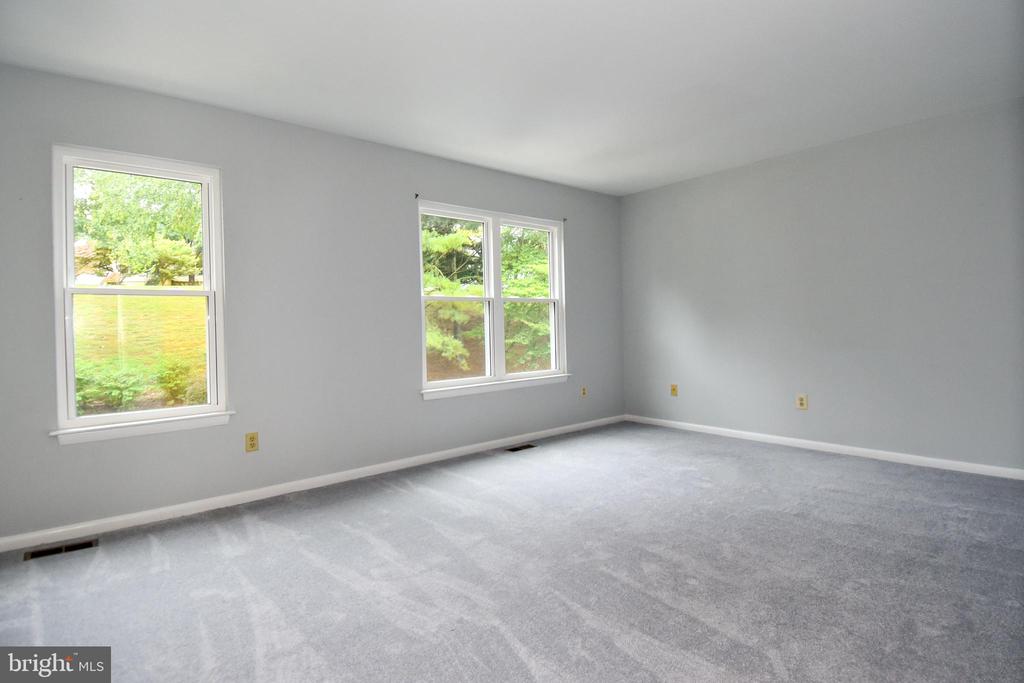 20004 LAKE PARK DRIVE Unit: 113