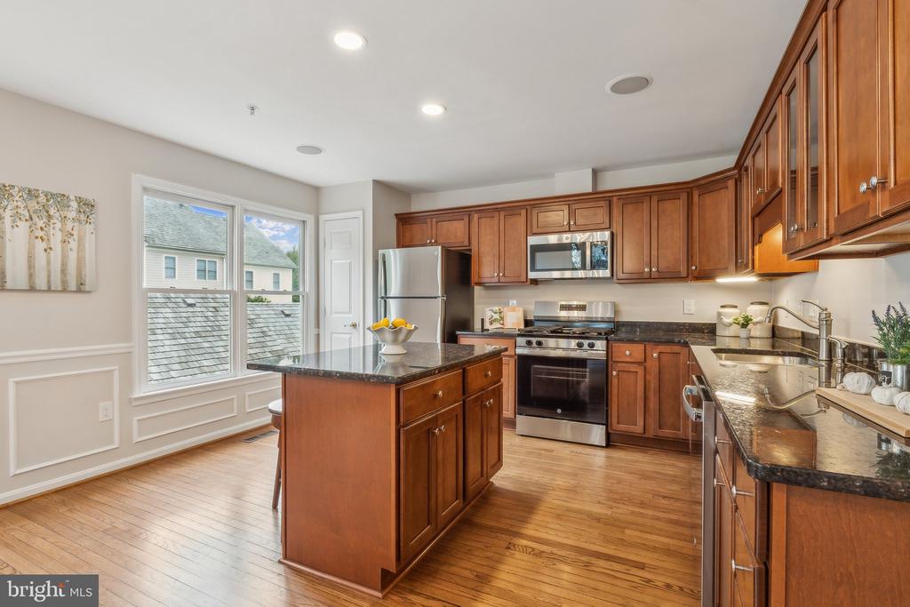 309 RIDGEPOINT PLACE