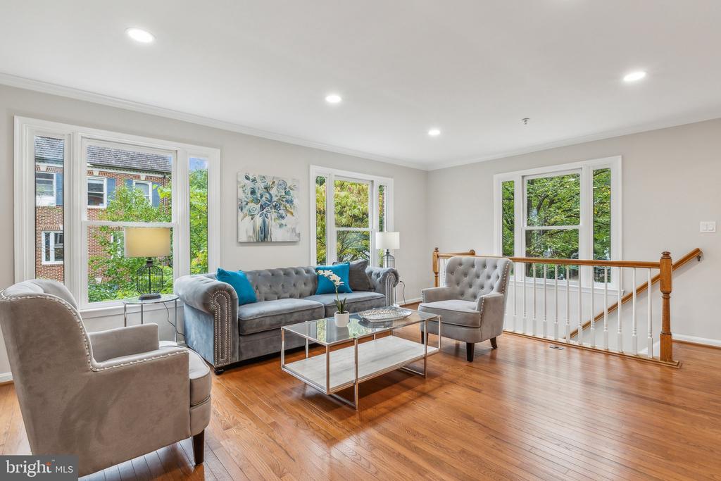 309 RIDGEPOINT PLACE