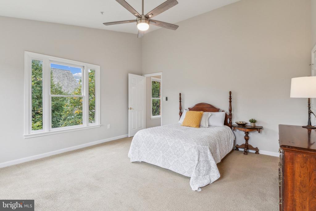 309 RIDGEPOINT PLACE
