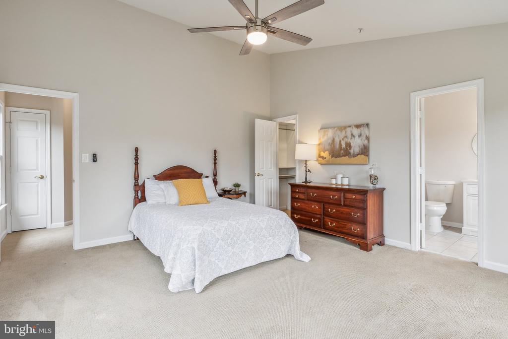 309 RIDGEPOINT PLACE