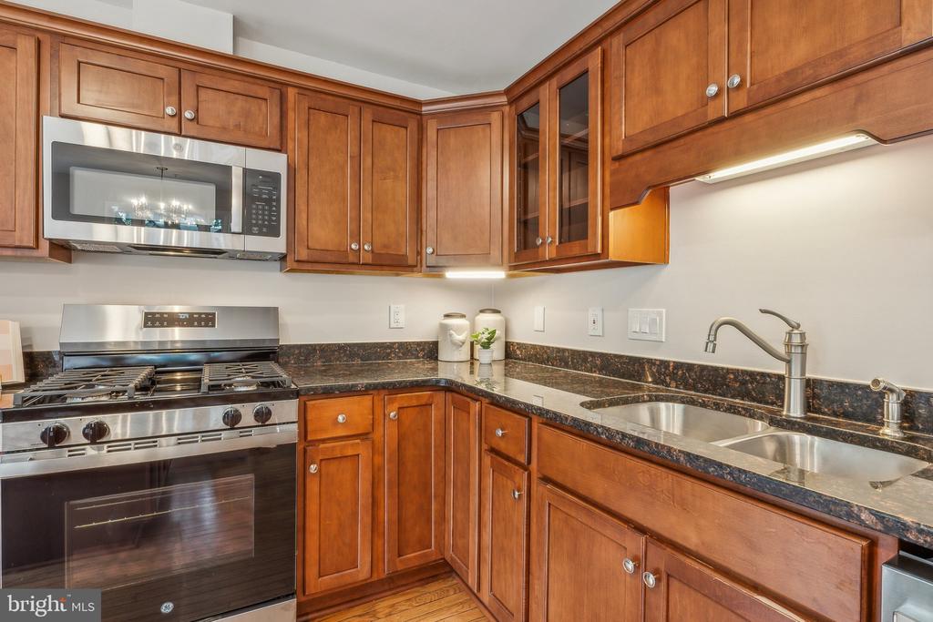309 RIDGEPOINT PLACE