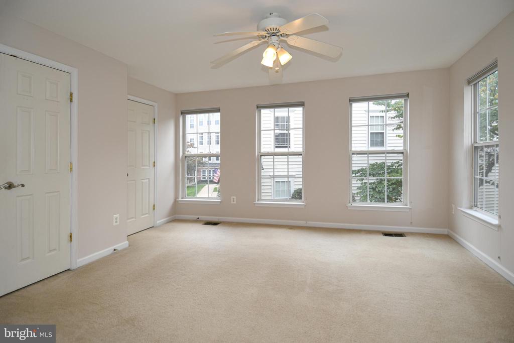 313 CROSS GREEN STREET Unit: A