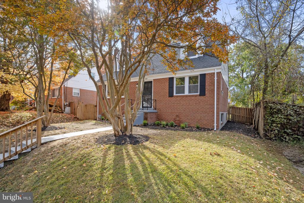 3612 JANET ROAD