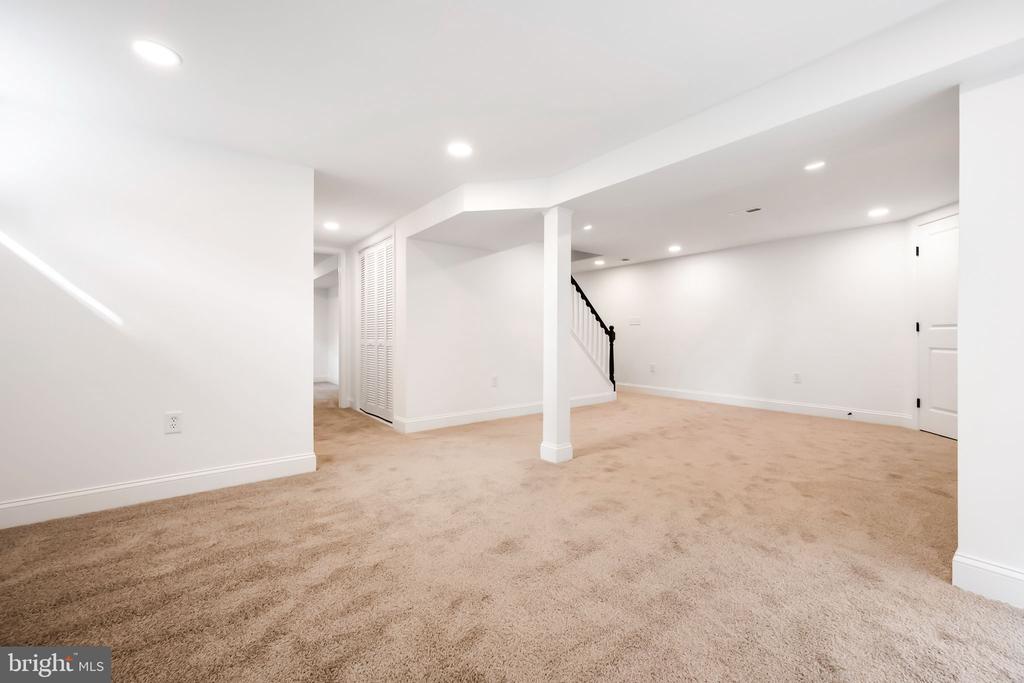 3612 JANET ROAD
