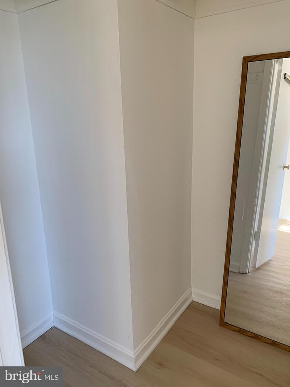 12019 BRONZEGATE PLACE Unit: 1