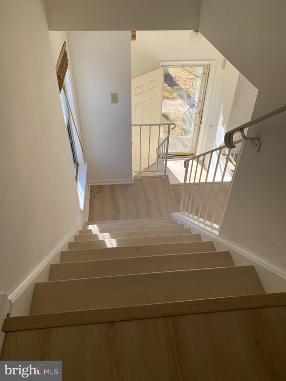 12019 BRONZEGATE PLACE Unit: 1