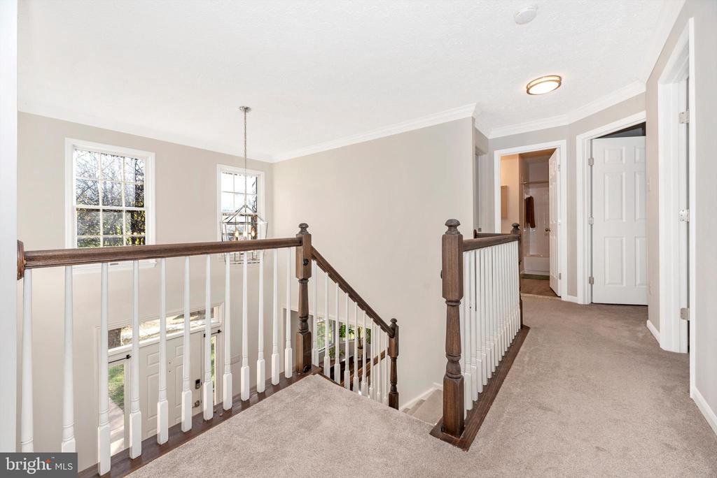 143 AMBERLEIGH DRIVE