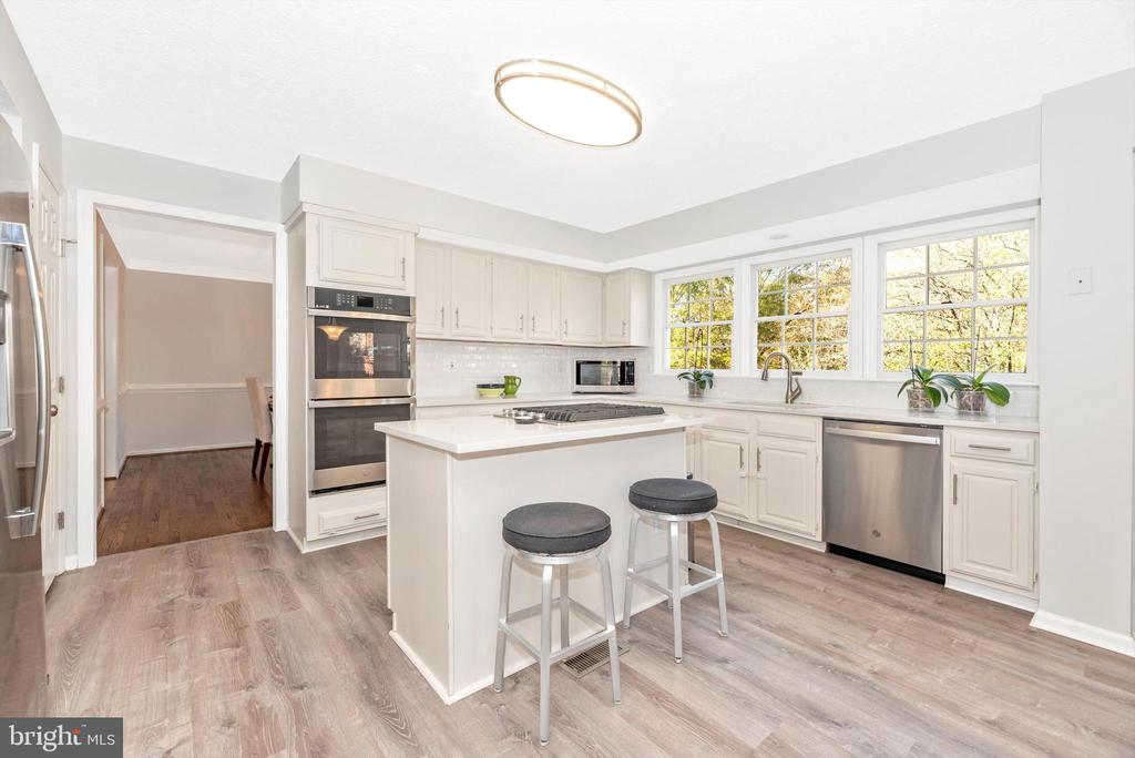 143 AMBERLEIGH DRIVE