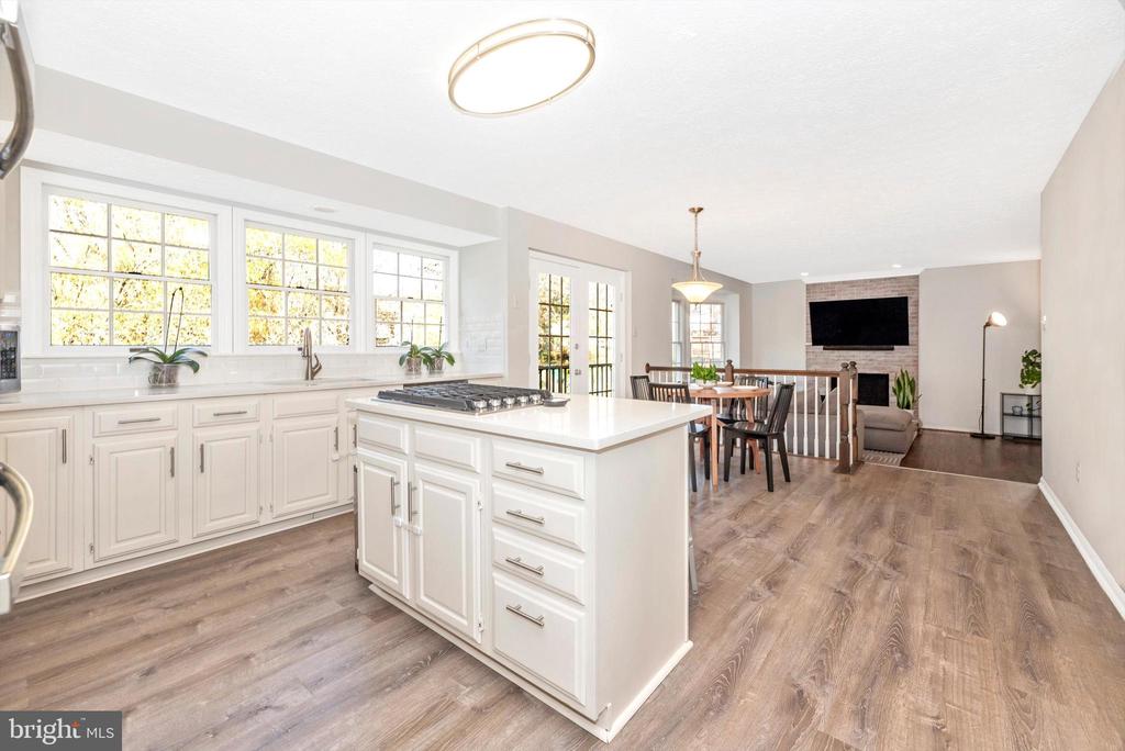 143 AMBERLEIGH DRIVE