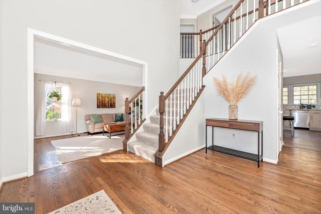 143 AMBERLEIGH DRIVE