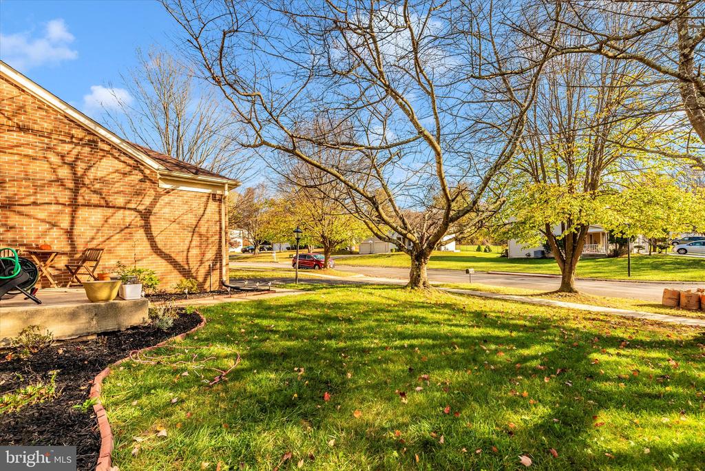 143 AMBERLEIGH DRIVE