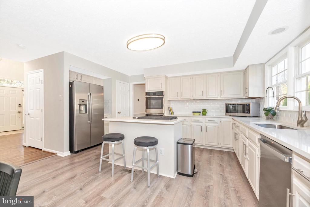 143 AMBERLEIGH DRIVE