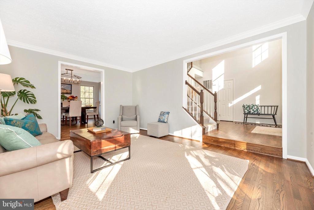 143 AMBERLEIGH DRIVE