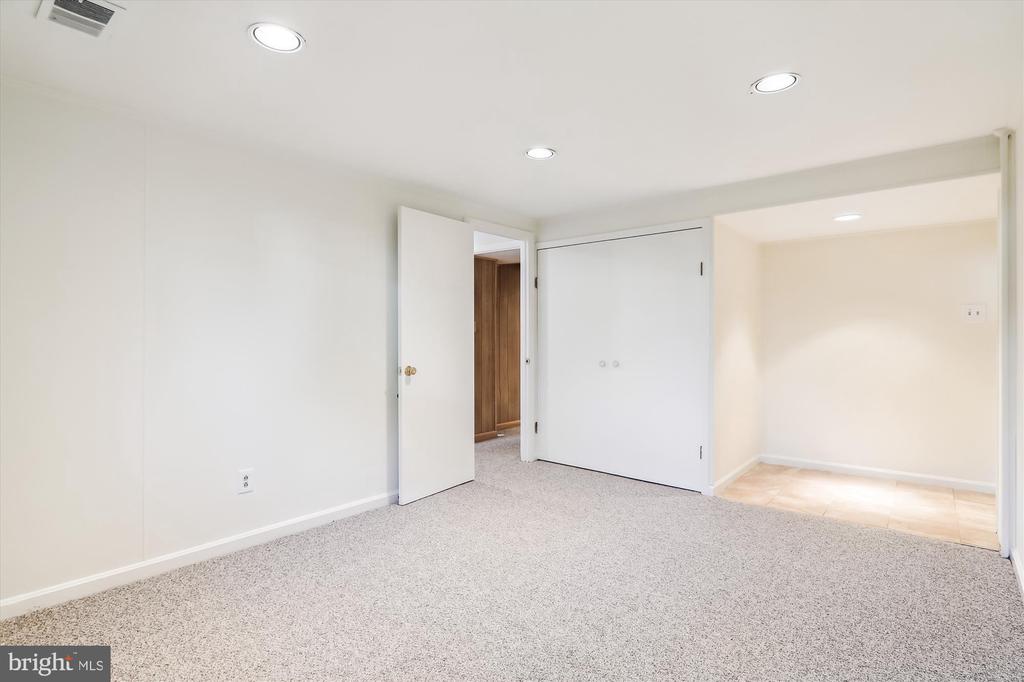 813 DOWNS DRIVE