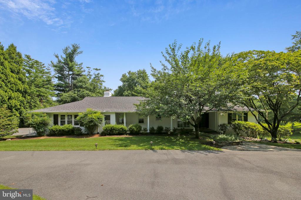 12727 RIVER ROAD
