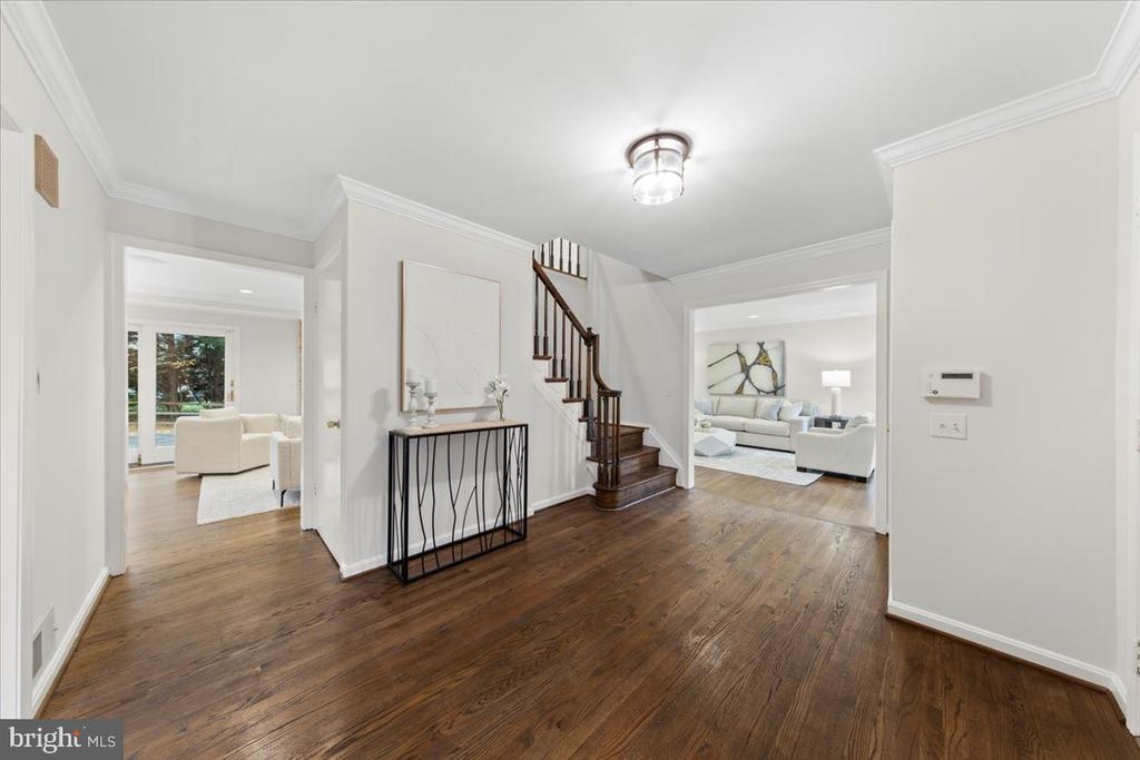8708 WANDERING TRAIL DRIVE