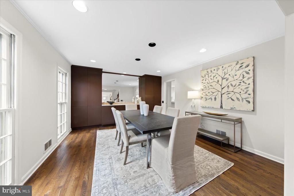 8708 WANDERING TRAIL DRIVE