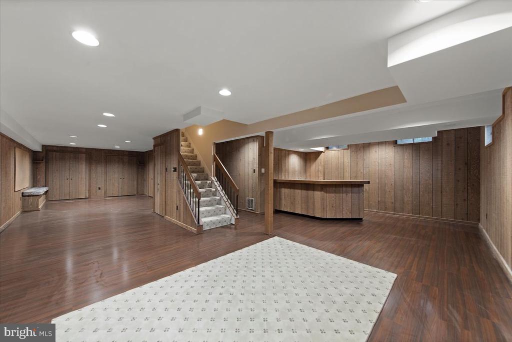 8708 WANDERING TRAIL DRIVE
