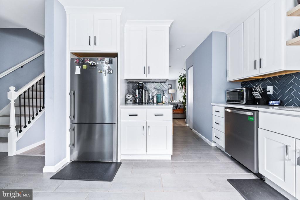 5143 DUDLEY LANE Unit: 45
