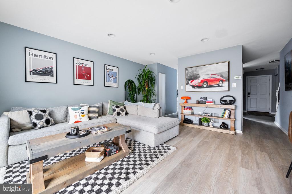 5143 DUDLEY LANE Unit: 45