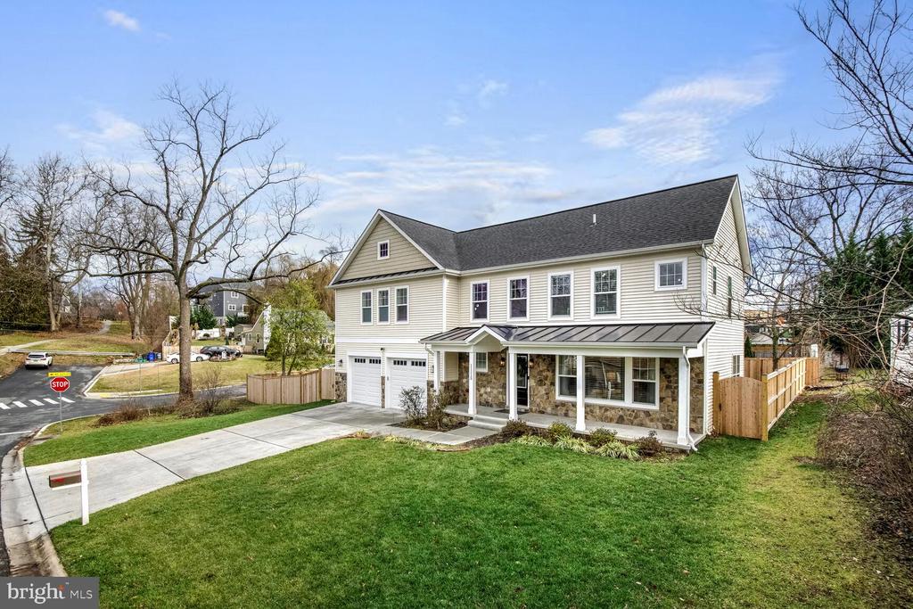 11115 HILLSDALE DRIVE