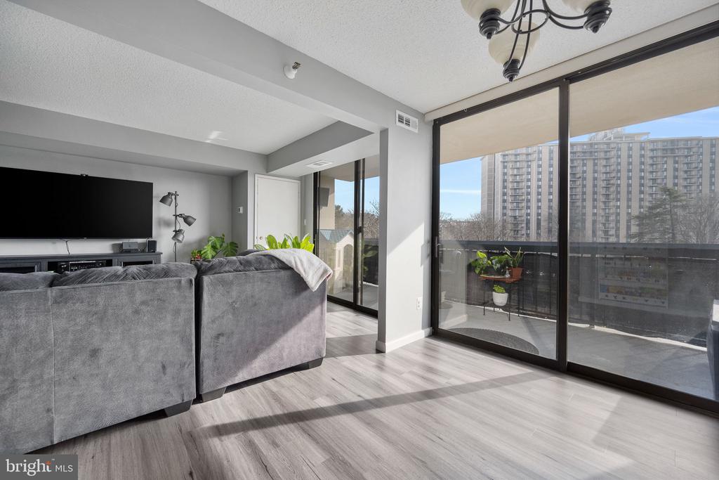 7401 WESTLAKE TERRACE Unit: 409