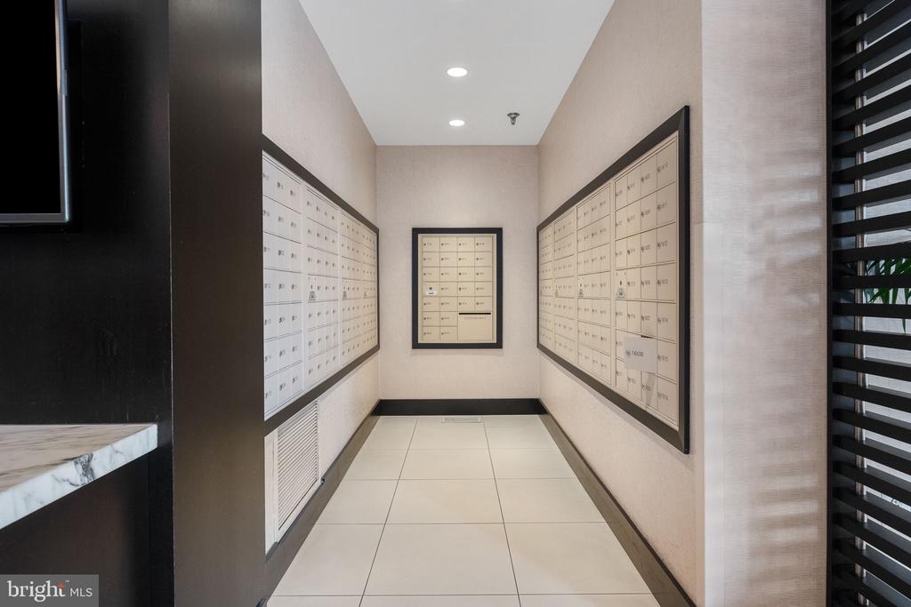 7401 WESTLAKE TERRACE Unit: 409