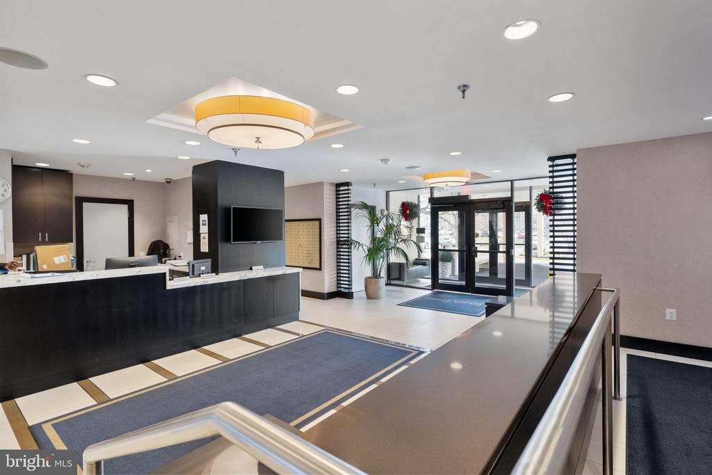 7401 WESTLAKE TERRACE Unit: 409