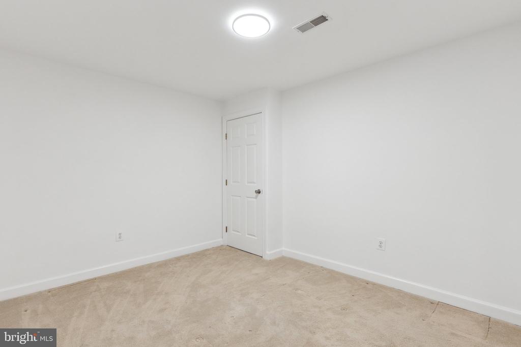 12422 FALCONBRIDGE DRIVE