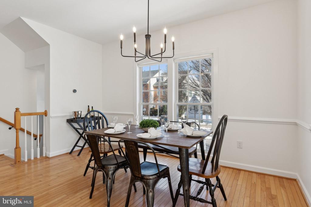 12422 FALCONBRIDGE DRIVE