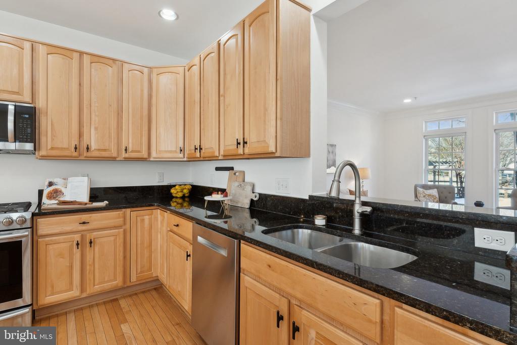 12422 FALCONBRIDGE DRIVE