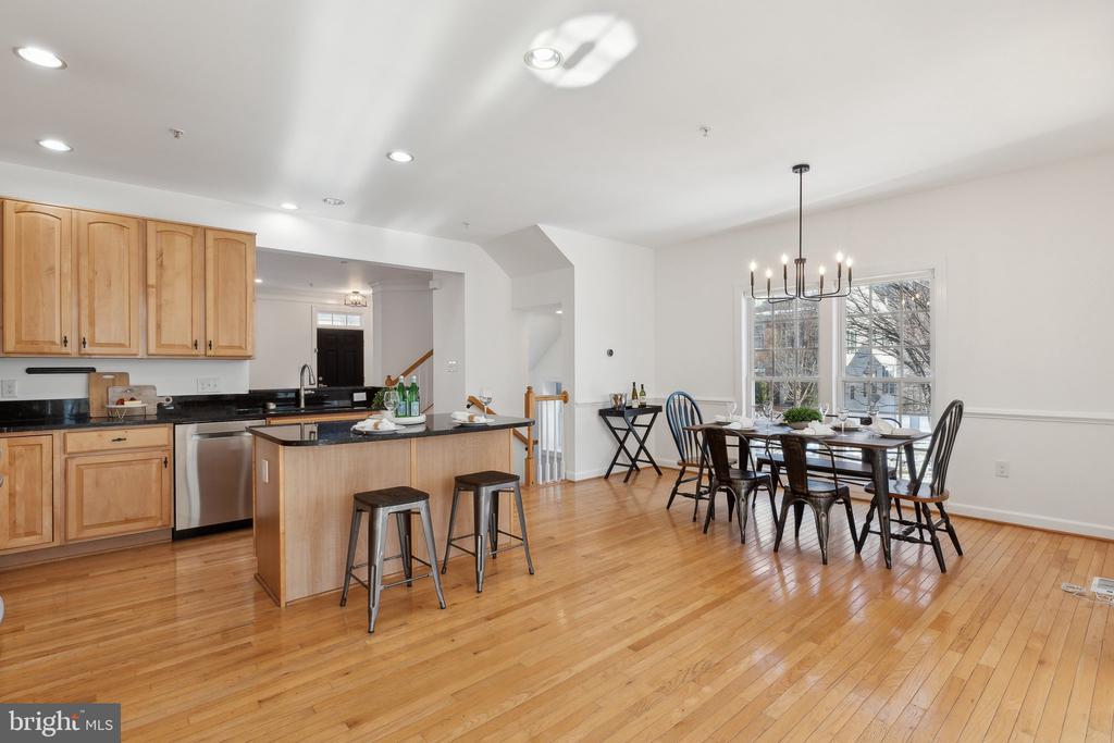 12422 FALCONBRIDGE DRIVE
