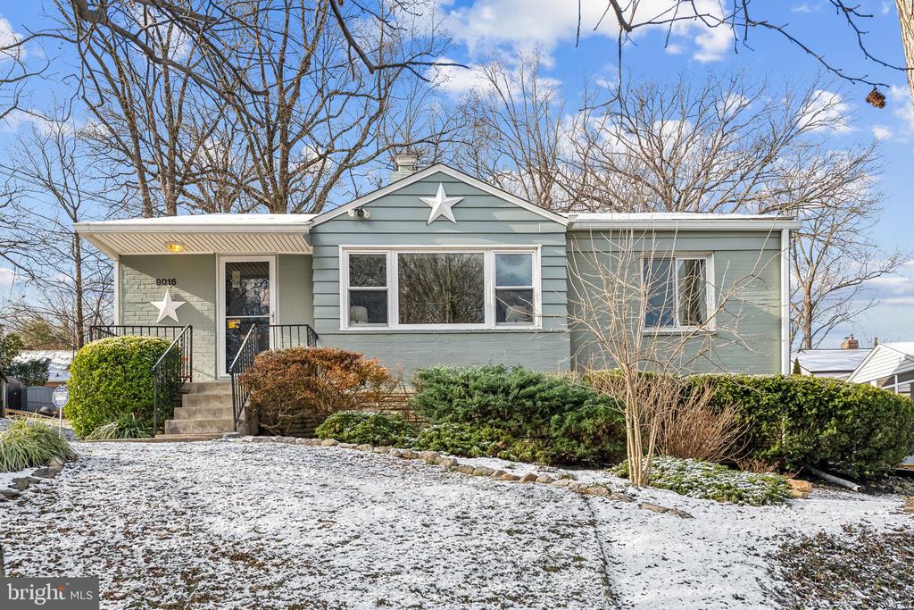 9016 WALDEN ROAD