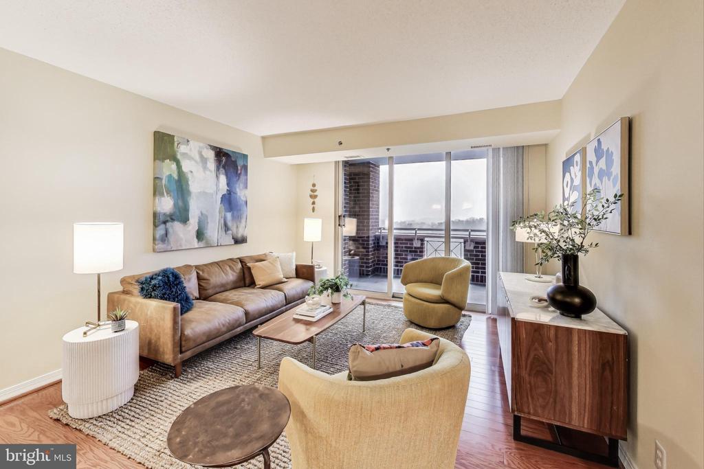 5809 NICHOLSON LANE Unit: 1205