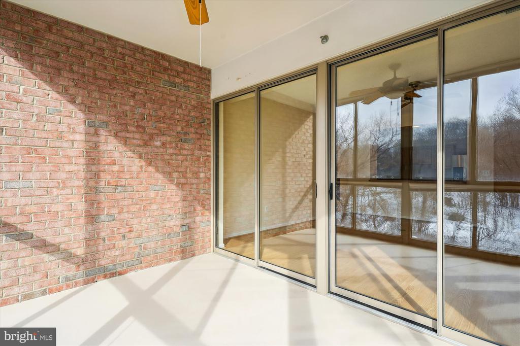 3210 N LEISURE WORLD BOULEVARD Unit: 202