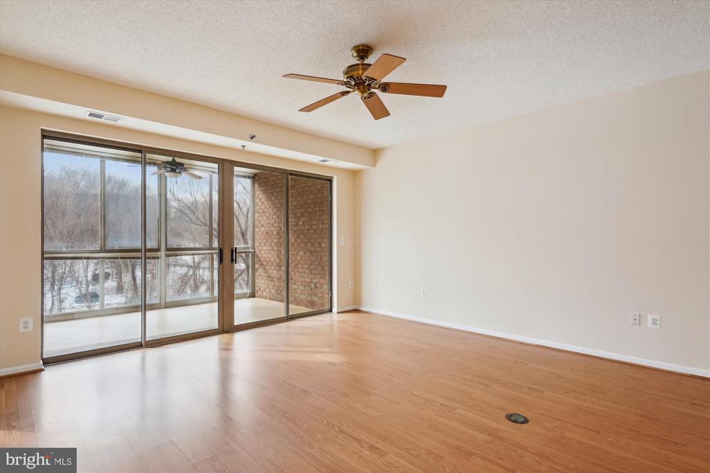 3210 N LEISURE WORLD BOULEVARD Unit: 202