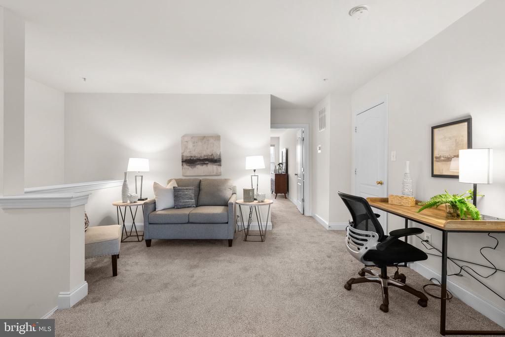 664 ORCHARD RIDGE DRIVE Unit: 100