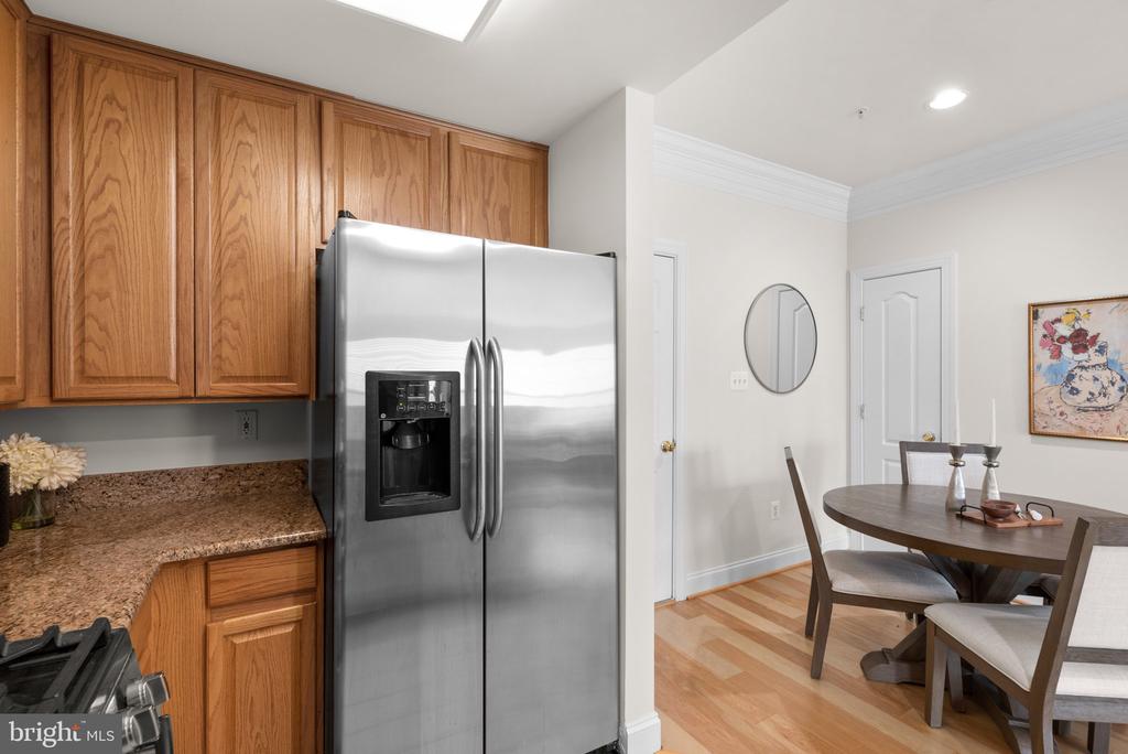 664 ORCHARD RIDGE DRIVE Unit: 100