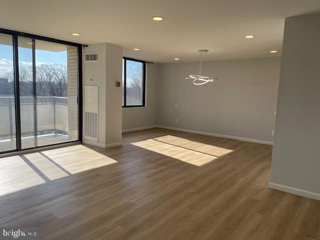 5225 POOKS HILL ROAD Unit: 1104S