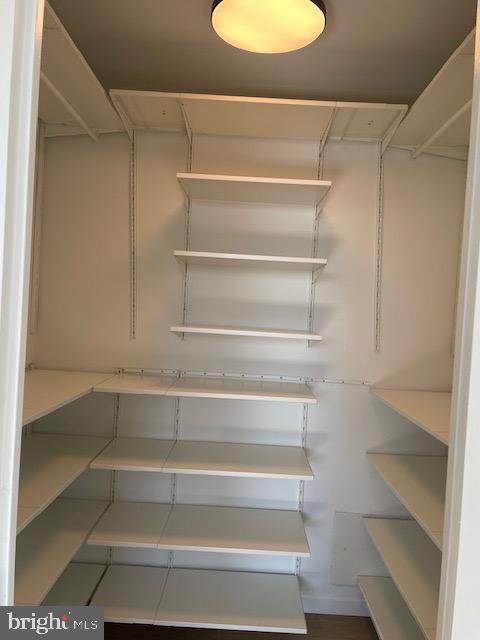 5225 POOKS HILL ROAD Unit: 1104S