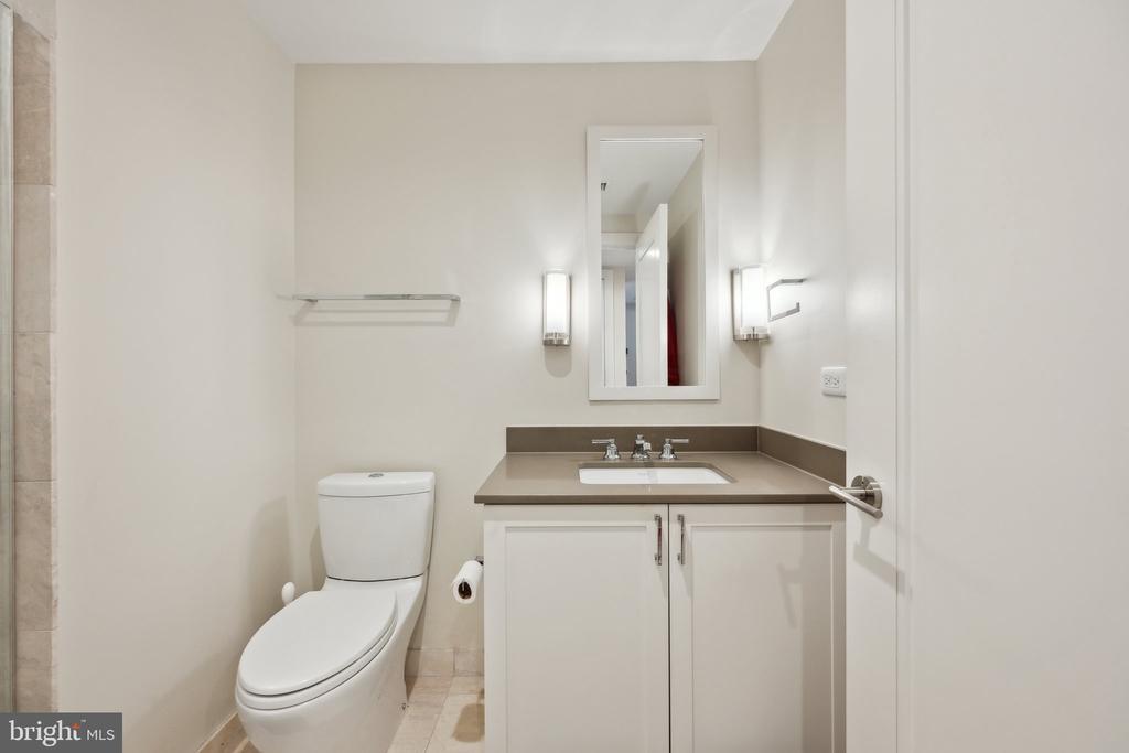 4901 HAMPDEN LANE Unit: 305